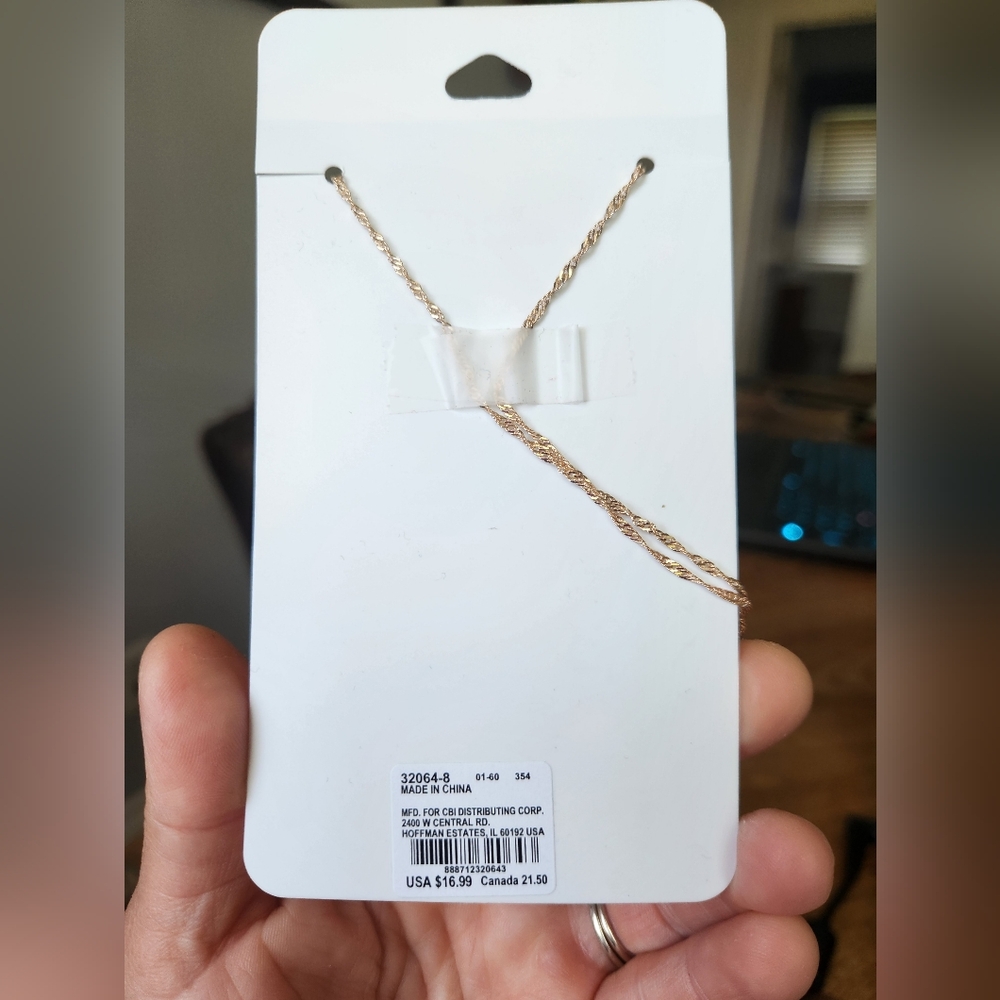 Icing Rose Gold Necklace with Clear Pendant - Picture 2 of 4